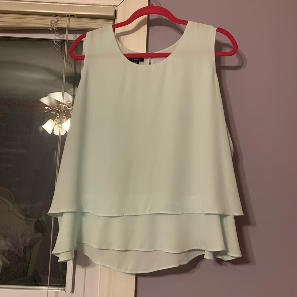 🧿Cute shirt! - Picture 2 of 2